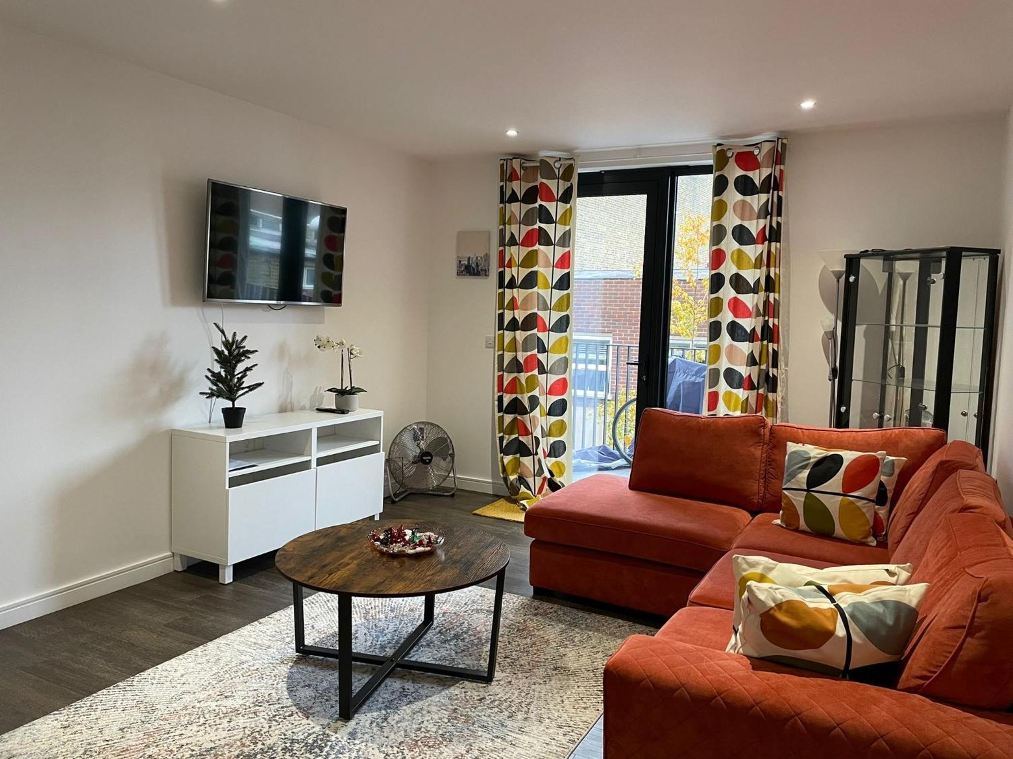 Modern En-Suite Room And Self Catering In 런던 외부 사진